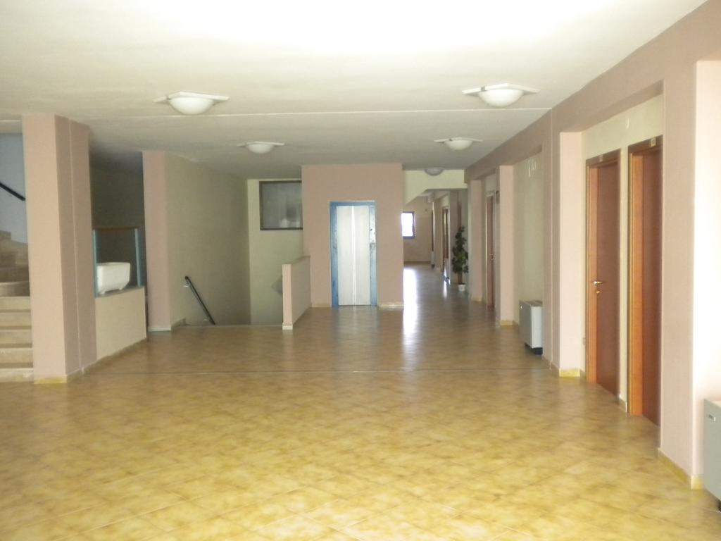 Hotel Menta E Rosmarino Monte SantʼAngelo Екстериор снимка